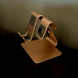 Universal phone and watch stand